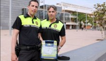 La Policia de Roses salva la vida a un home amb el desfibril·lador cedit per Dipsalut