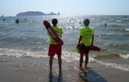 Dipsalut col·labora amb els municipis del litoral gironí per garantir la seguretat a les platges