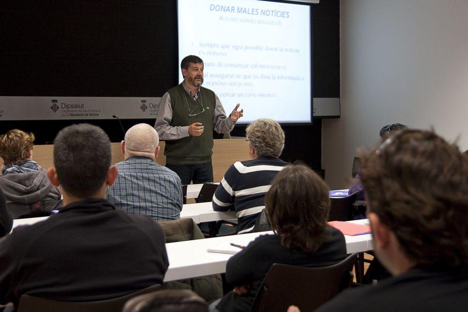 Curs de primers auxilis psicològics per a integrants dels equips d’intervenció