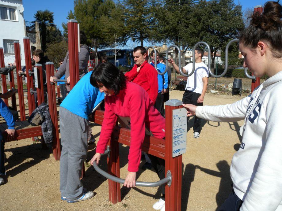 Els futurs coordinadors i monitors d'activitats esportives es familiaritzen amb els Parcs 
