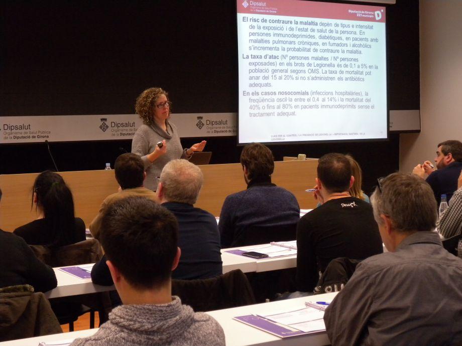 Imatge d'arxiu d'un dels cursos per a la prevenció i control de la legionel·losi