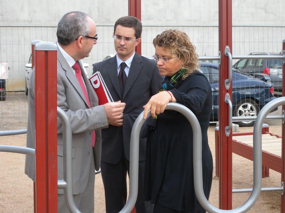 La consellera de Salut, Marina Geli, visita el primer Parc Urbà de Salut