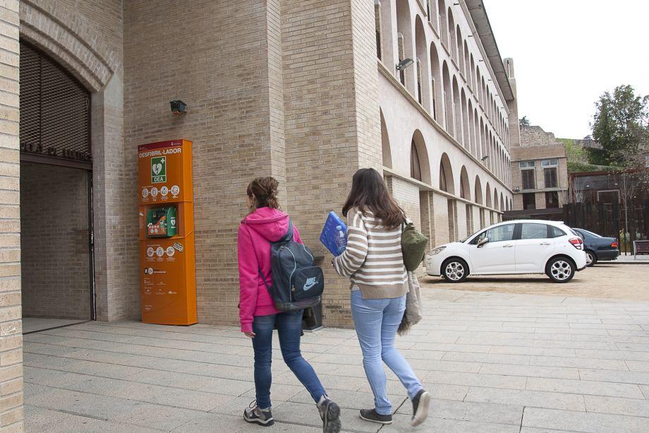 Dipsalut forma els universitaris gironins en l’ús dels desfibril·ladors