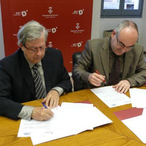 Dipsalut signa un conveni amb el Col·legi d'Odontòlegs de Girona 