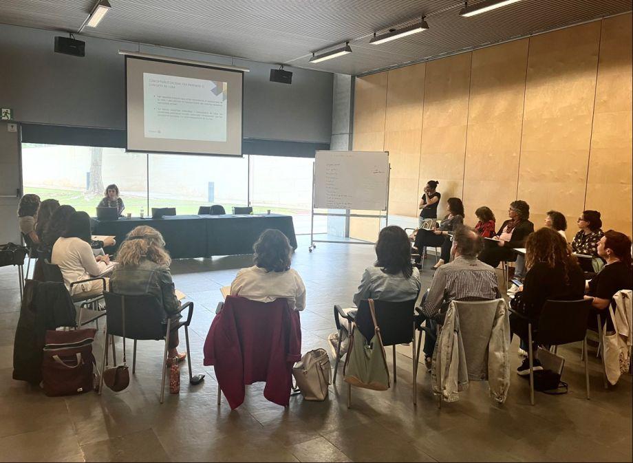 PRIMERA SESSIÓ DE L'ESPAI DE CURES