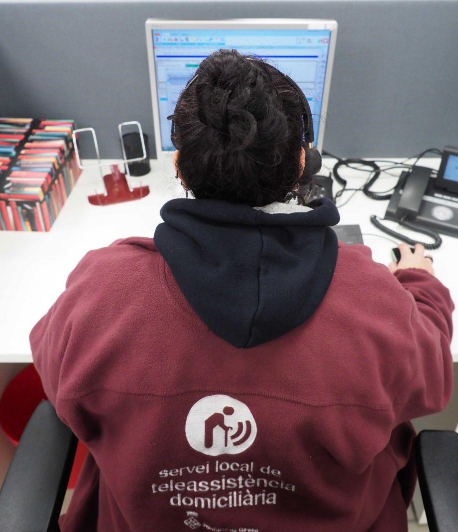 14.650 trucades de seguiment a persones vulnerables 